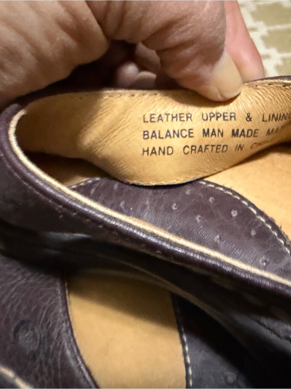 Born womens Dark Brown Leather Thong Sandals with Tan Footbed - Picture 3 of 4